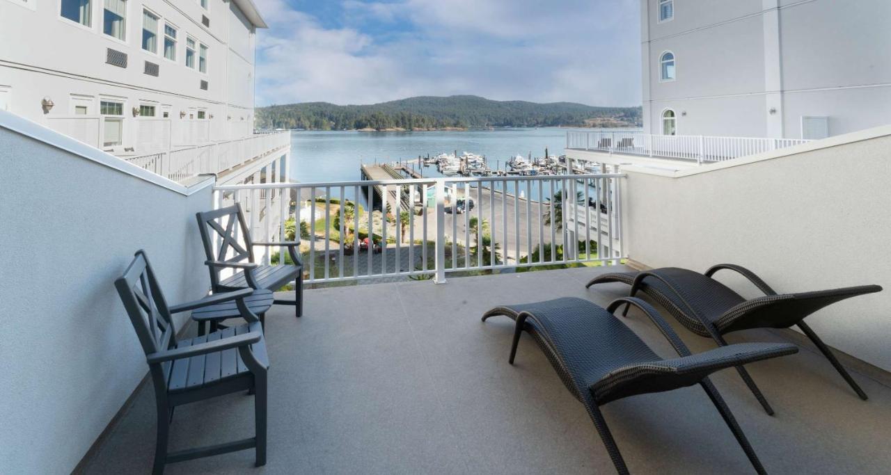 Prestige Oceanfront Resort, Worldhotels Luxury Суук Екстериор снимка